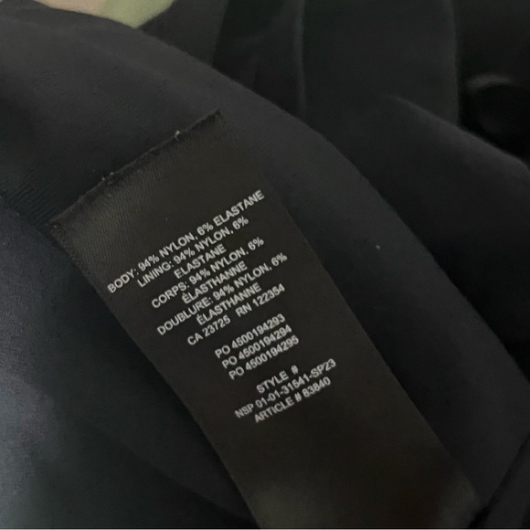 ARITZIA - Babaton - Cropped Workout Tee - Women’s M - Picture 6 of 6